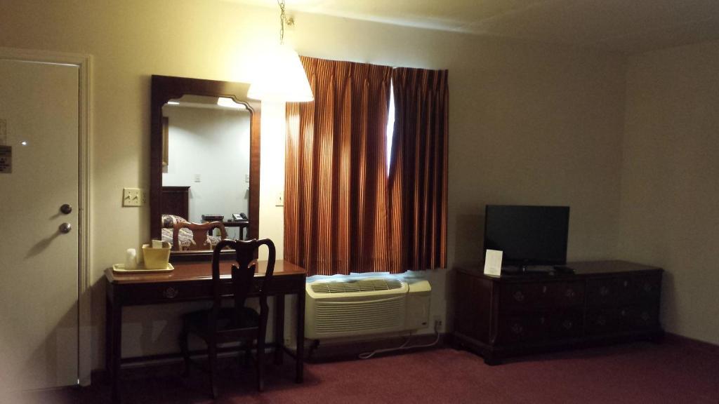 Classic Inn Lancaster Smoketown  エクステリア 写真