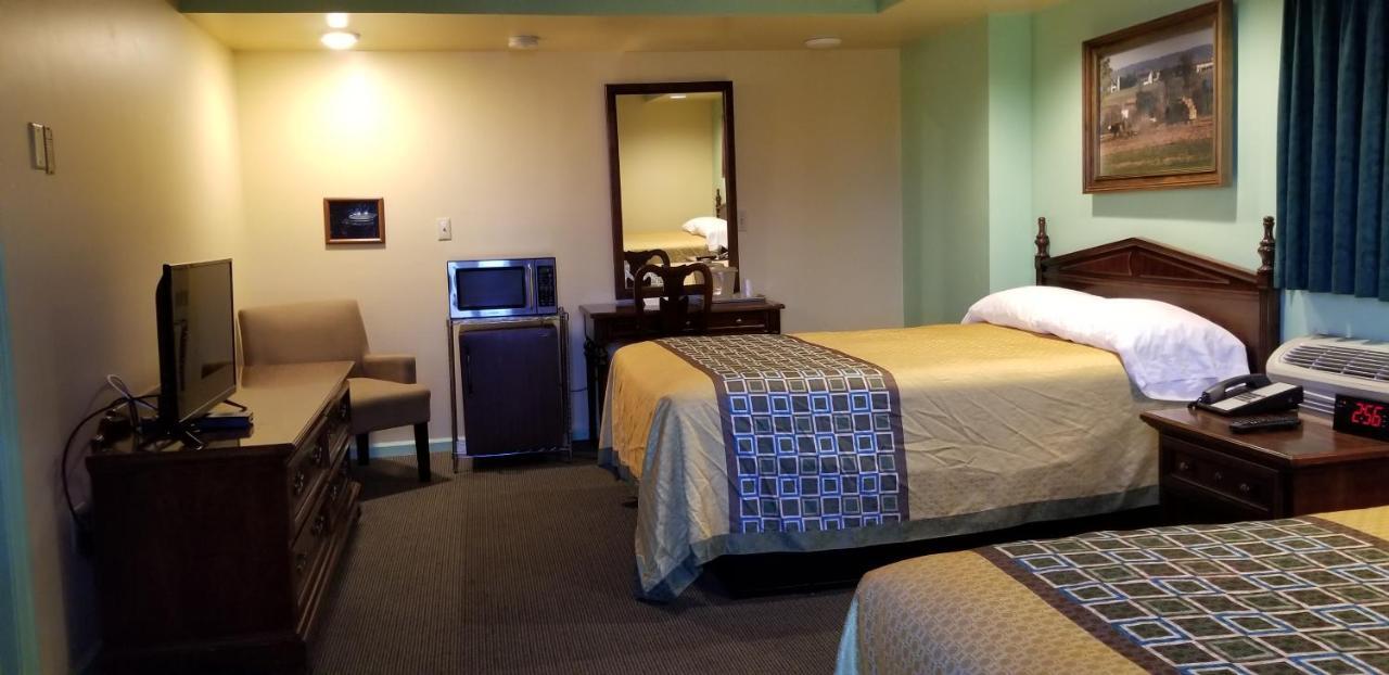 Classic Inn Lancaster Smoketown  エクステリア 写真