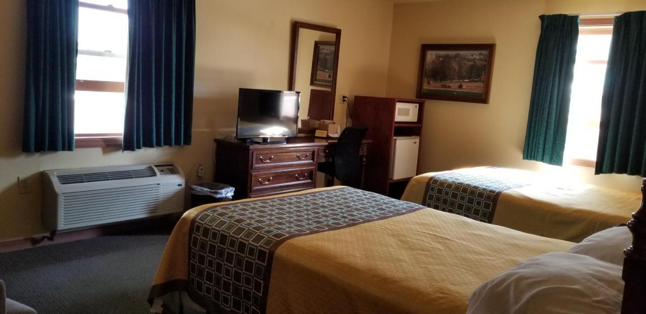 Classic Inn Lancaster Smoketown  エクステリア 写真