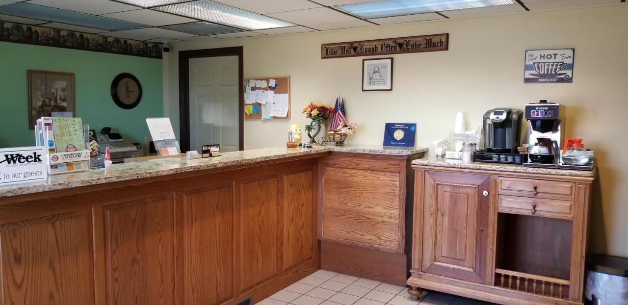 Classic Inn Lancaster Smoketown  エクステリア 写真